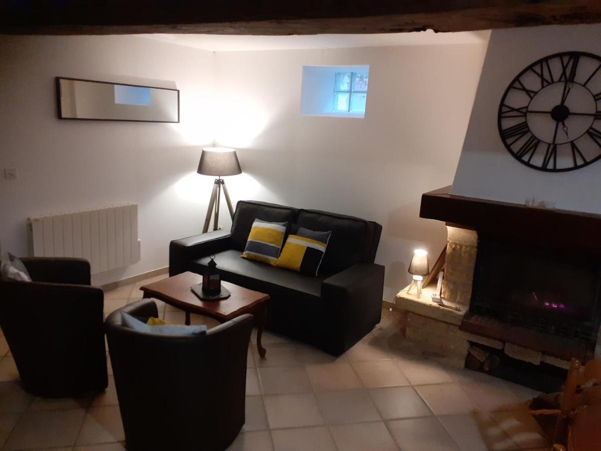 Dans La Maison D'a Cote Holiday home Azerables